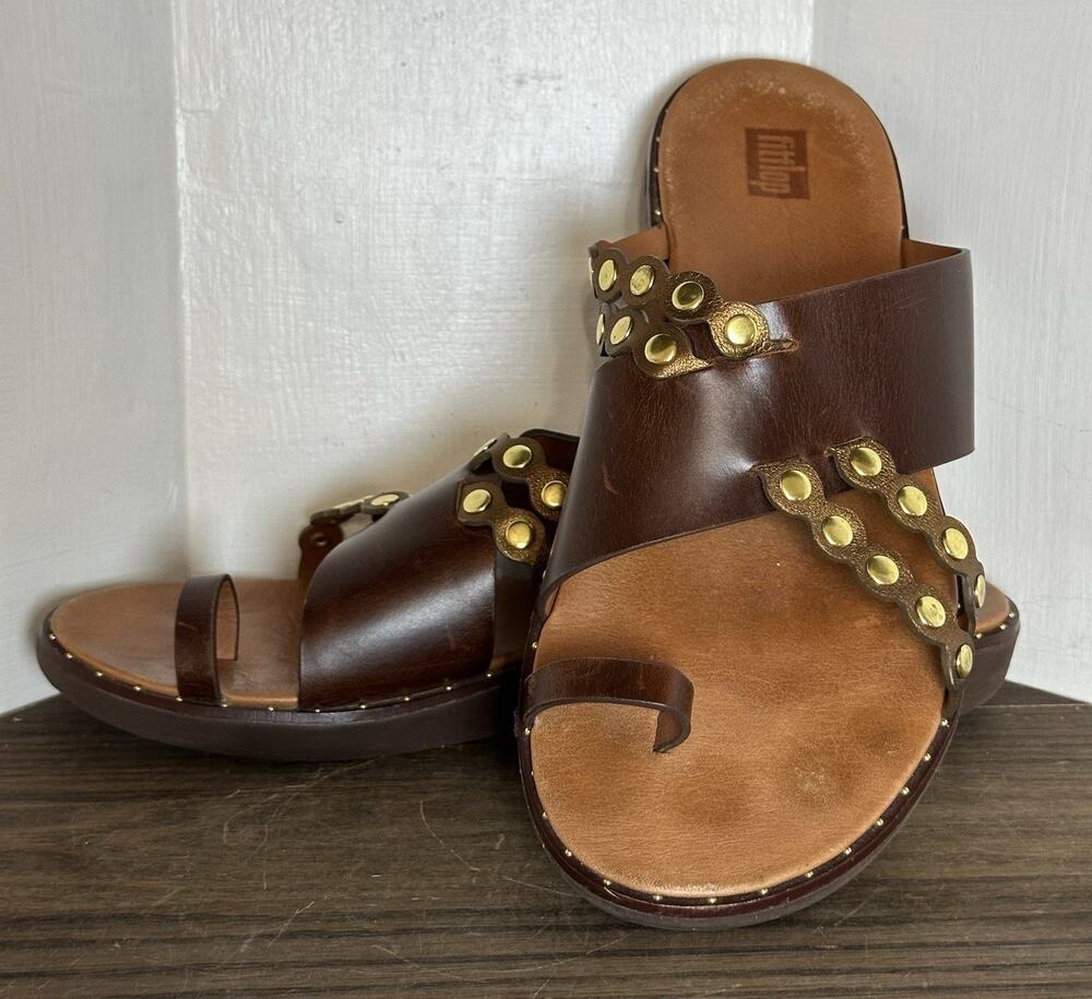 FitFlop Scalloped Accent Toe-Loop Sandals Brown/Gold Studded Western Concert 9